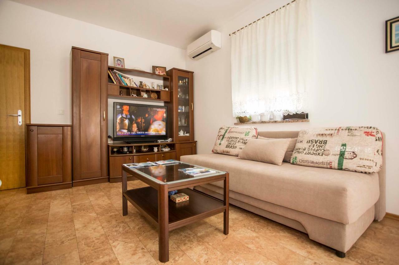 Apartment Beba Rovinj Buitenkant foto